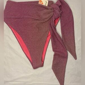 Beach Riot Metallic Bikini
Bottom with Side Tie Size XS